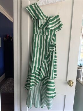 Flying Tomato Green & White One-Shoulder Ruffle Midi Dress